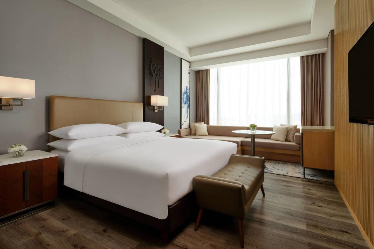 Batam Marriott Hotel Harbour Bay Nagoya Dış mekan fotoğraf