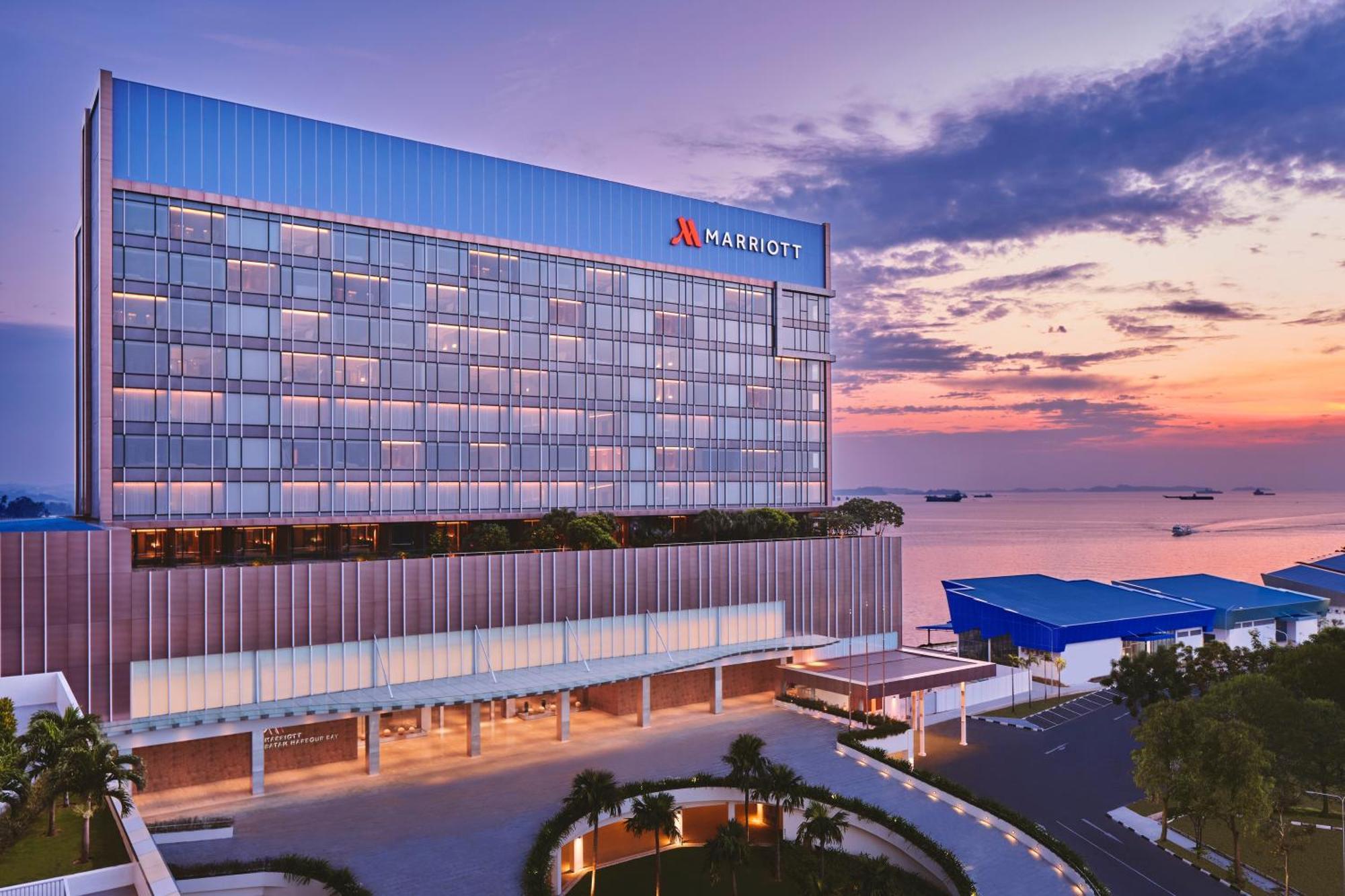 Batam Marriott Hotel Harbour Bay Nagoya Dış mekan fotoğraf