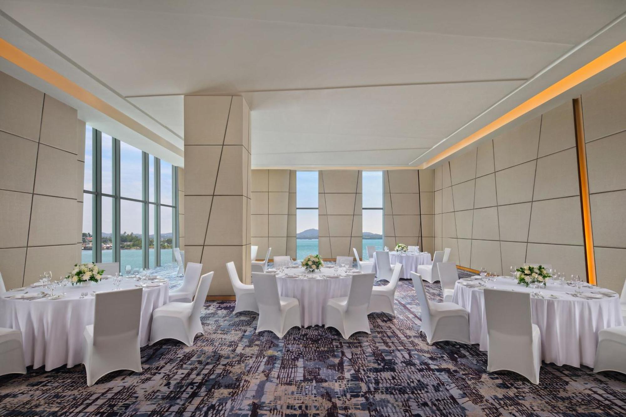 Batam Marriott Hotel Harbour Bay Nagoya Dış mekan fotoğraf