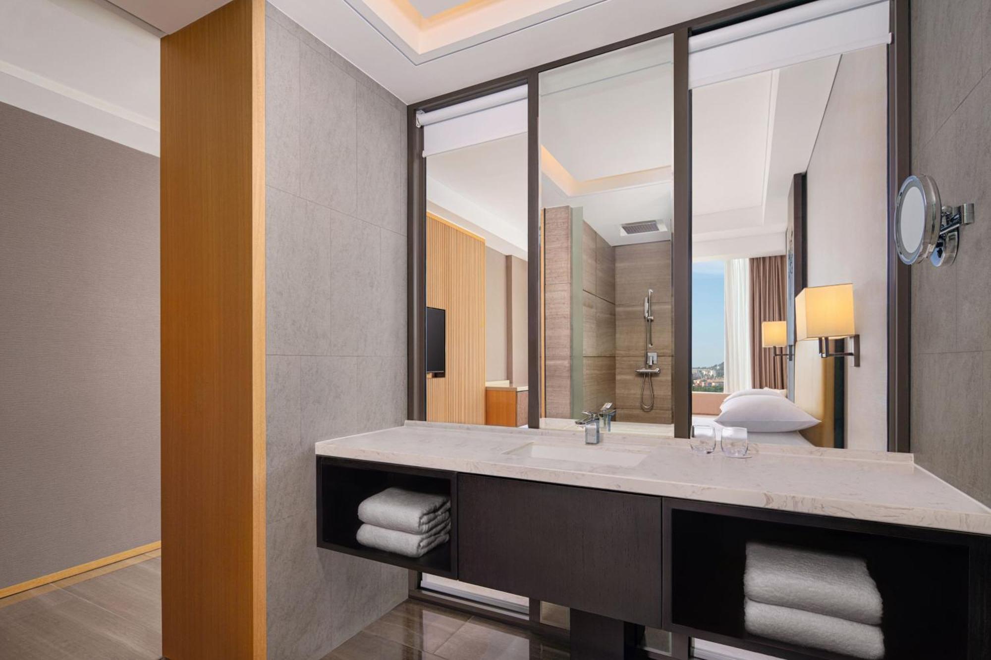 Batam Marriott Hotel Harbour Bay Nagoya Dış mekan fotoğraf