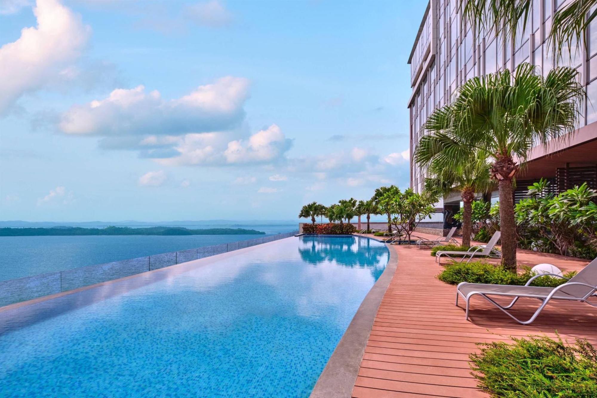 Batam Marriott Hotel Harbour Bay Nagoya Dış mekan fotoğraf
